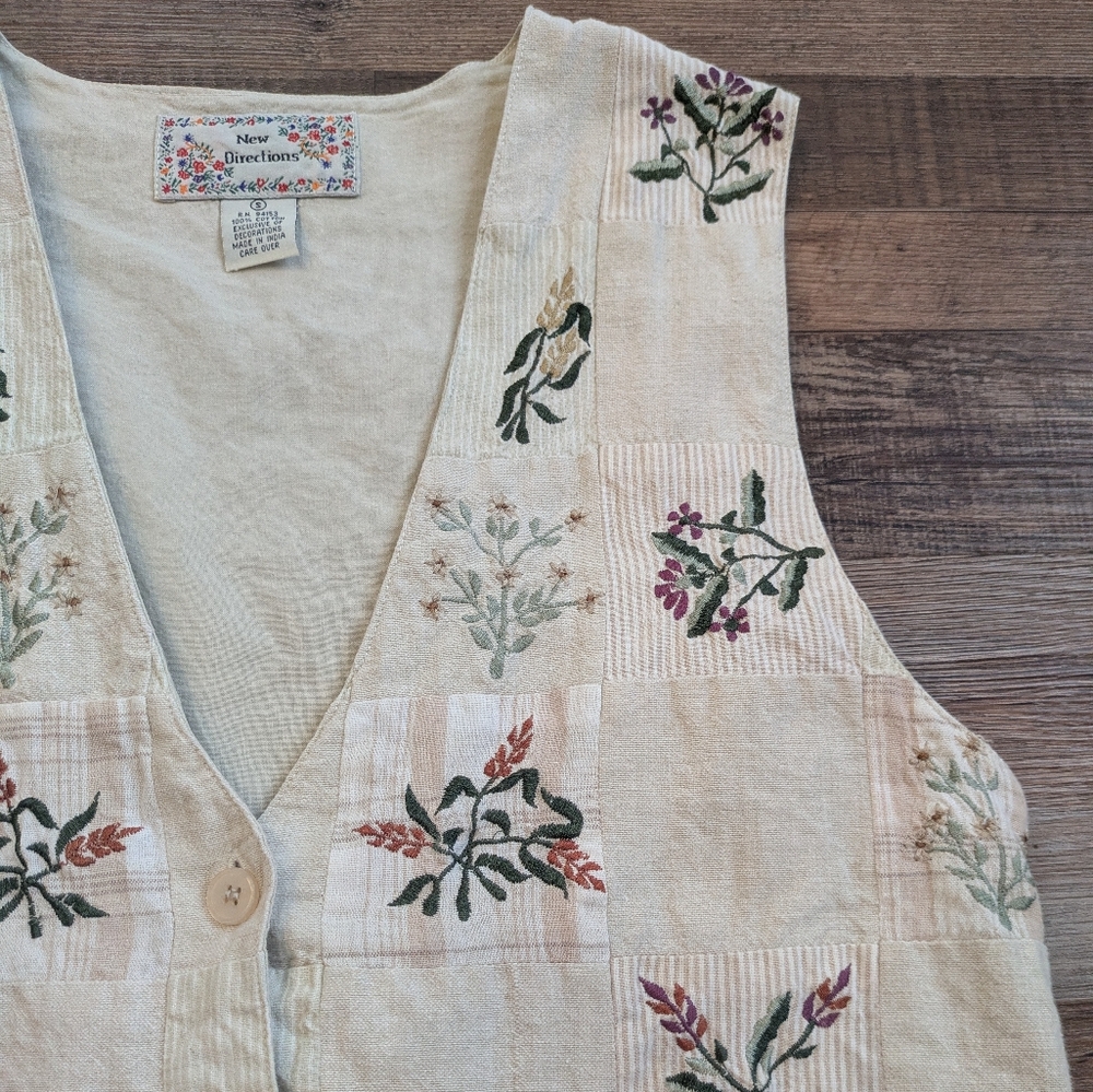 Vintage New Directions Patchwork Embroidered Flor… - image 4